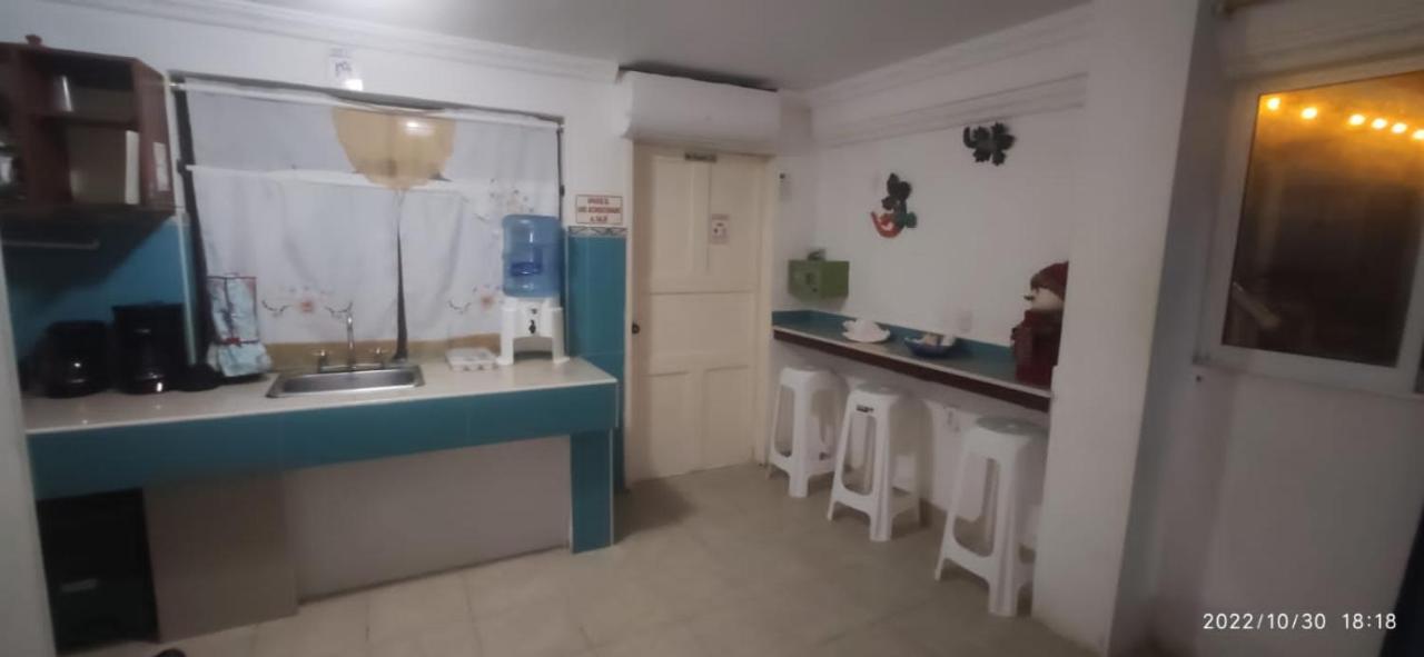 Hostal Poseidon Del Mar San Andrés Екстериор снимка